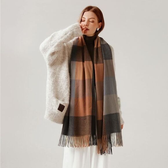 Super Soft Fall Scarf - Picture 1 of 3